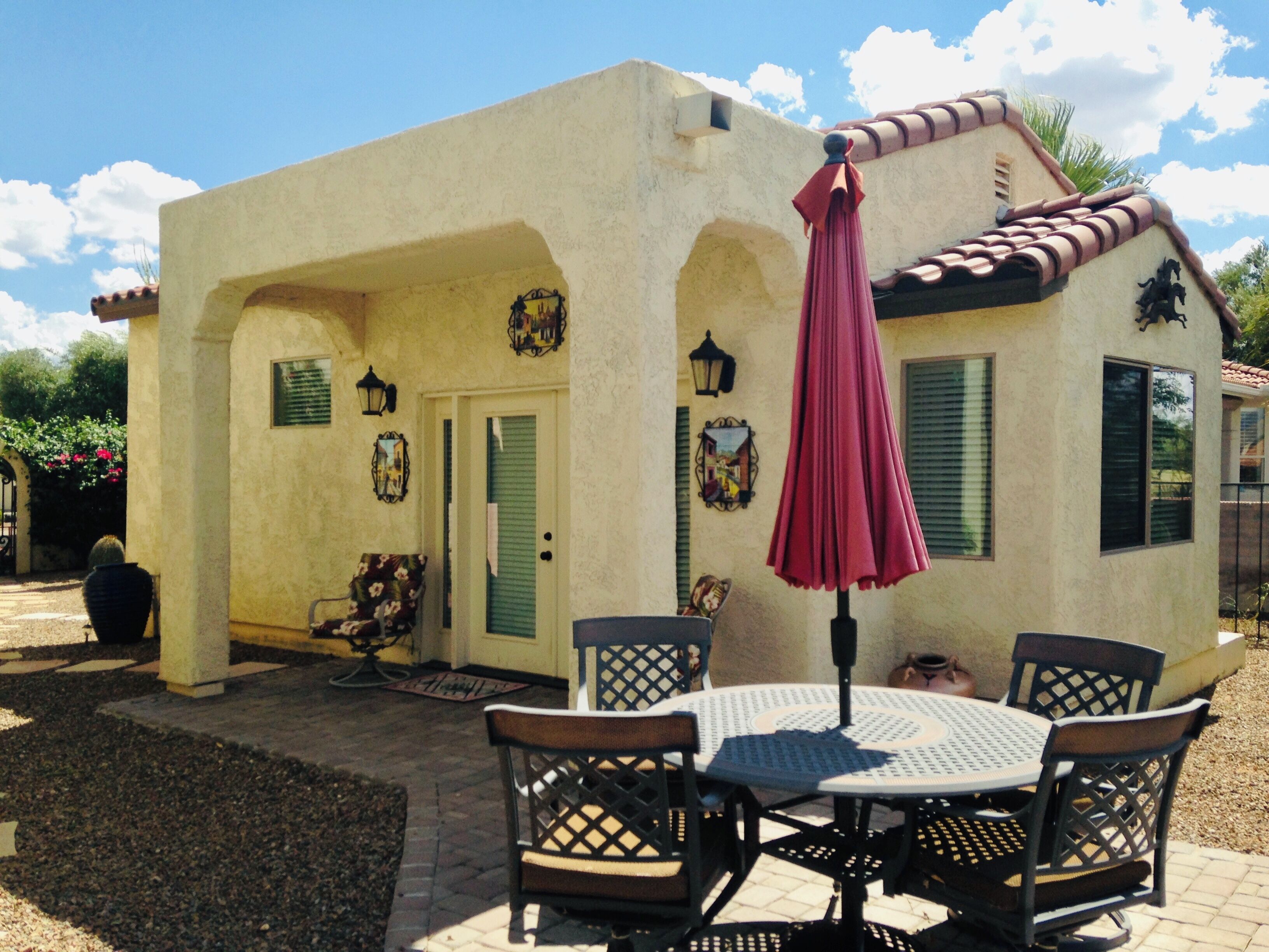 Private detached casita in tranquil Green Valley AZ Quail Creek Golf Resort 