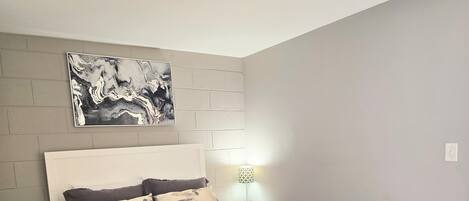 1 bedroom, desk, iron/ironing board, free WiFi
