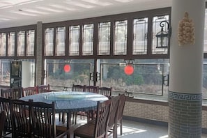 用餐