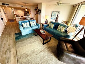 Smart TV, DVD player, books - Oceanfront 2-bedroom Condo, Resort living in Enchanting North Hutchinson Island (North Hutchinson island)