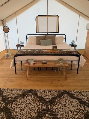 1 habitación y ropa de cama 