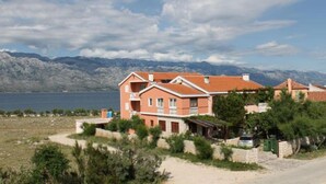 Exterior - One Bedroom with Balcony and Sea View 2 (Razanac)