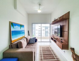 Basic Apartment | Living area