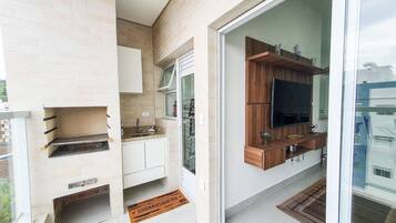 Basic Apartment | Interior