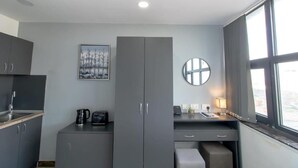 Apartment | Private kitchen | Fridge, microwave, oven, stovetop - Seaside Studio Retreat in Sunderland 105 (Sunderland)