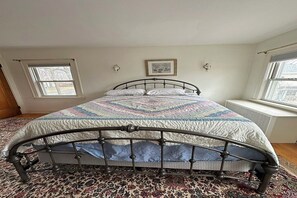 3 soverom, skrivebord, wi-fi og sengetøy