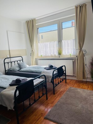 2 bedrooms, desk, iron/ironing board, travel cot