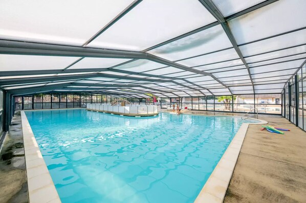 Indoor pool, outdoor pool
