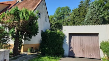 Esterni