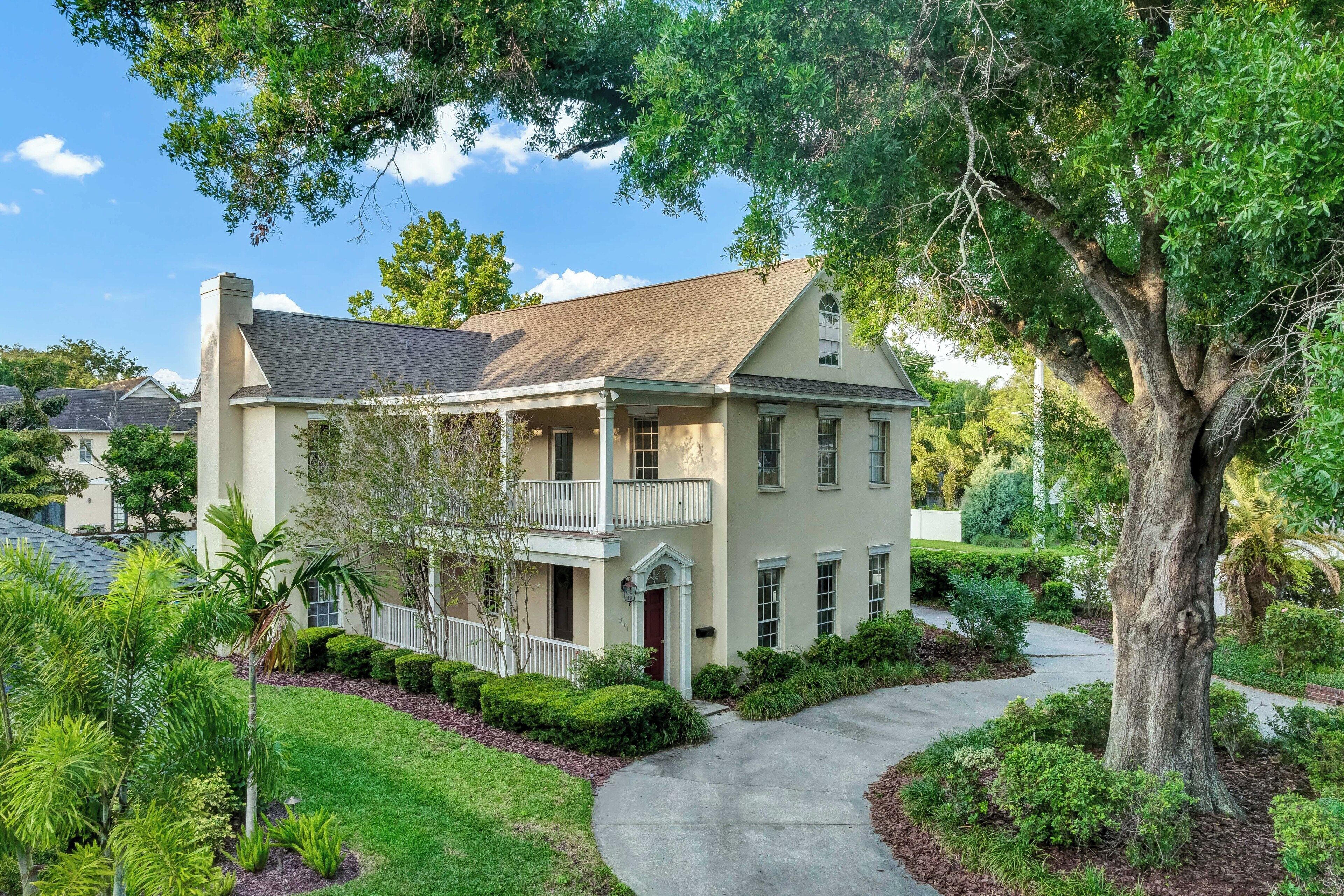 Family/Group Getaway - 3King bd, private pool & ping pong - Sleeps up to 15 ppl