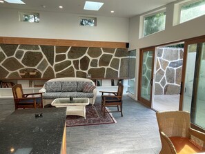 Stereo, offices, computer monitors - Charming 2-bedroom guest house in quiet neighborhood.  

 (Goleta)