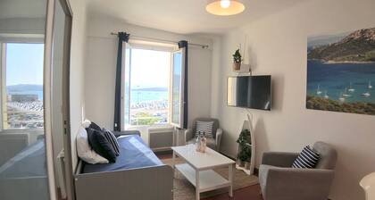 Sea view - T3 - 10 mn from station