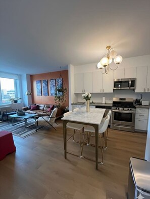 Interior - LES is MORE | Your Lower East Side Escape (New York)