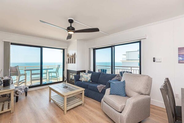 TV, offices - Harrington Towers Oceanfront 2BR 2BA Condo w/POOL (Ocean City)