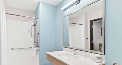 Woodspring Suites Pensacola West