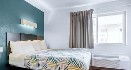 Studio 6 Seattle, WA – Sea-Tac Airport South