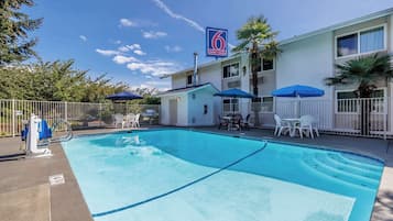 Seasonal outdoor pool