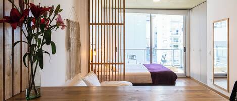 Studio, ban công, quang cảnh thành phố (5.3) | Phòng ăn