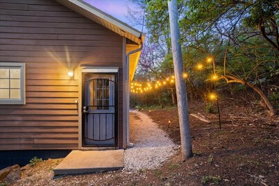 Cozy studio located STEPS from the UofA campus and nestled in secluded woods!