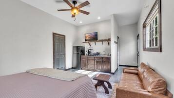 1 camera, ferro/asse da stiro, culla da viaggio, Wi-Fi gratuito