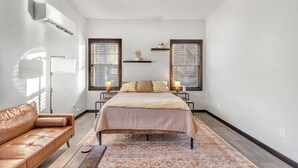 1 Schlafzimmer, Bügeleisen/Bügelbrett, Reisekinderbett, kostenloses WLAN