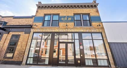 BlueJay Hotel