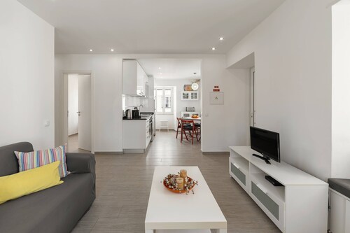 Casa Luzia - Family Apartment in Nazaré Villa
