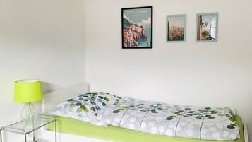 5 bedrooms, iron/ironing board, travel cot, free WiFi