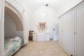 2 bedrooms, iron/ironing board, travel cot, bed sheets