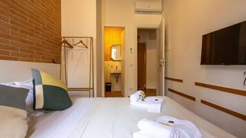 3 chambres, fer et planche Ă repasser, Wi-Fi, draps fournis