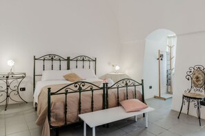 1 habitación, cuna de viaje, wifi y ropa de cama 