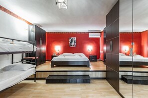 1 chambre, fer et planche Ă repasser, Wi-Fi, literie fournie