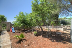 Children's area - Masseria Fumarola Il Cavaliere III by Rentbeat (Ostuni)