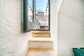 Interior - Maison Greta by Rentbeat (Ostuni)
