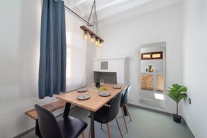 Dining - 4 bedroom villa in old town  (Rodos)