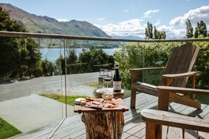 Luxury House, Lake View | Terrace/patio - Lakeside Rd - Lake Views - Sleeps 10 (Wanaka)