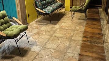 Enceinte de lâhĂ©bergement