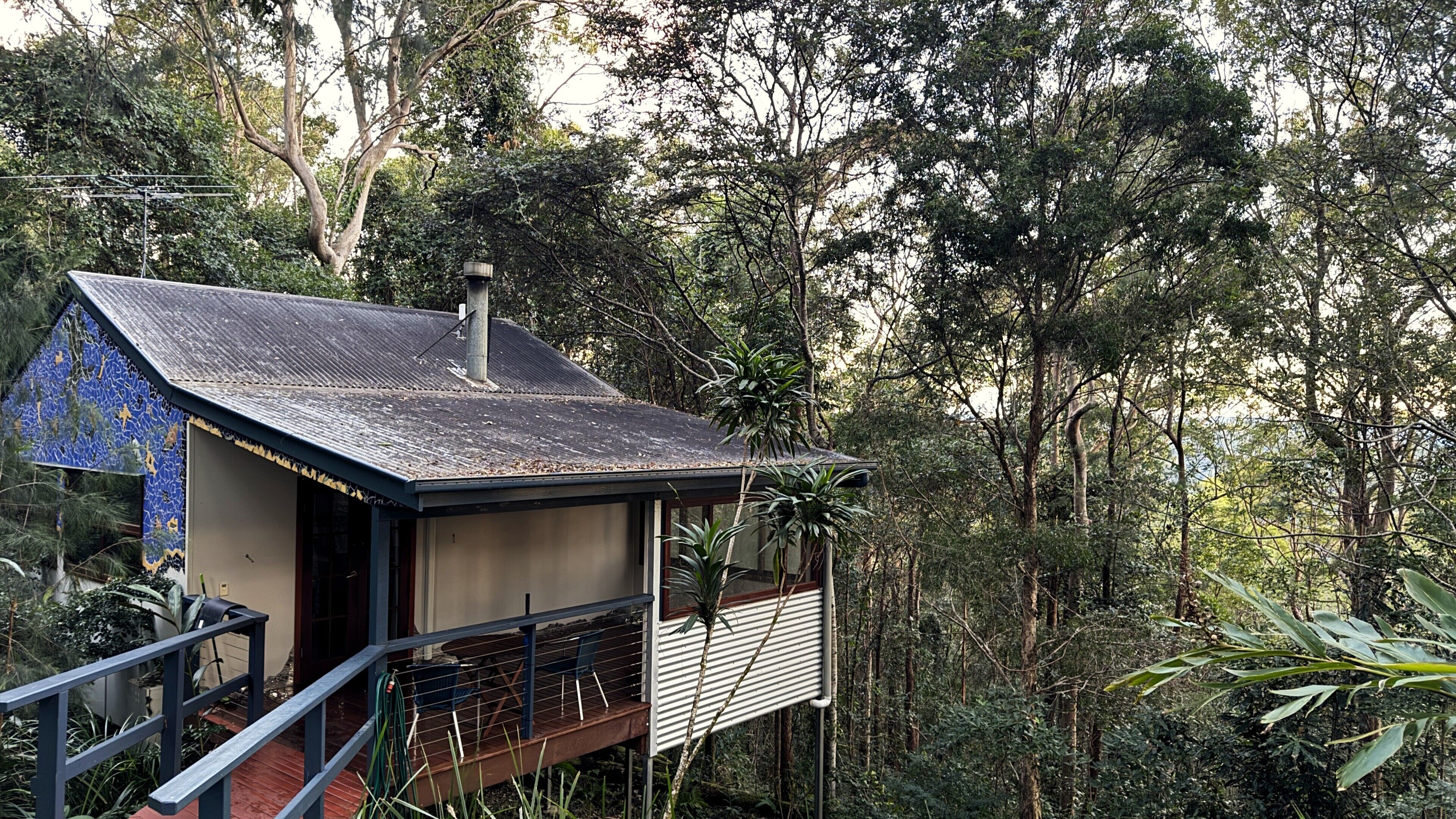 Deluxe Double Room, 1 Queen Bed, Balcony, Mountain View | Terrace/patio