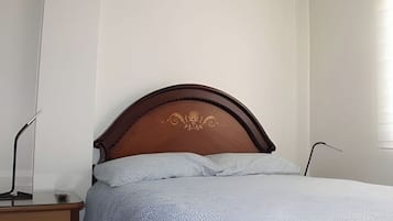 3 chambres, fer et planche Ă  repasser, Wi-Fi, draps fournis