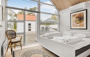 2 Schlafzimmer, Bügeleisen/Bügelbrett, kostenloses WLAN