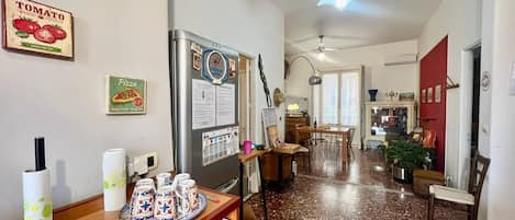 Comfort Apartment, 3 Bedrooms, Non Smoking, Balcony | Living area