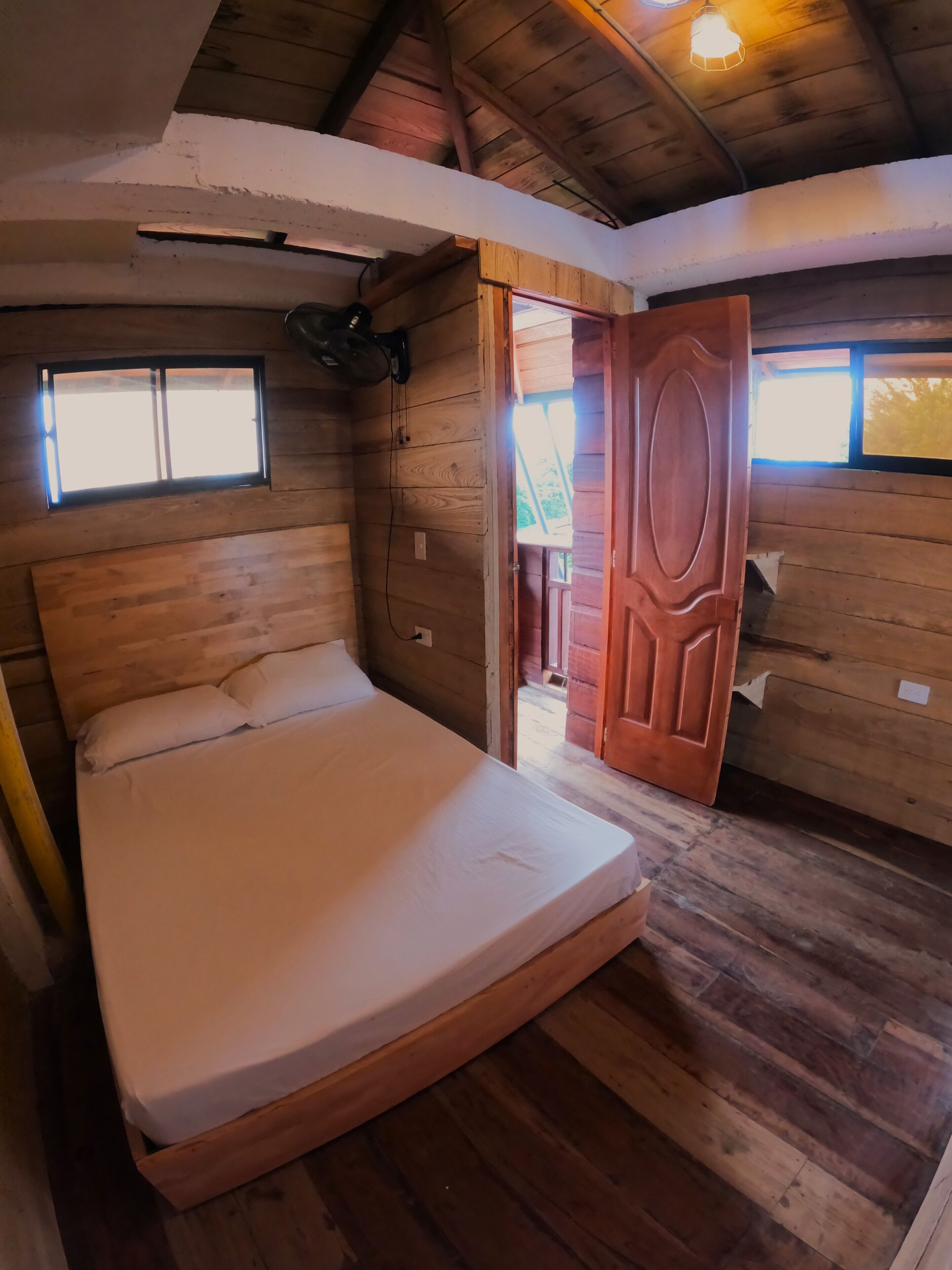 Dobbeltrom – comfort, strandutsikt | Lydisolert og sengetøy