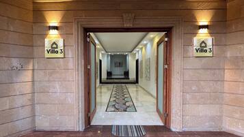 Bagian depan properti