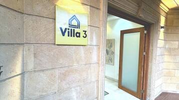 Bagian depan properti