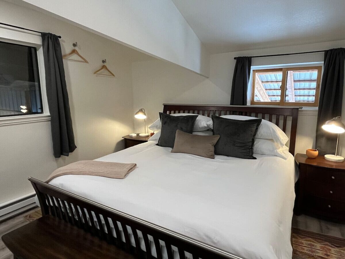 1 Schlafzimmer, Schreibtisch, Reisekinderbett, kostenloses WLAN