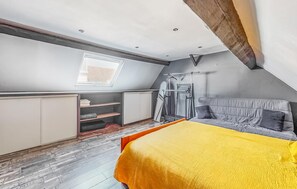1 camera, ferro/asse da stiro, culla da viaggio, Wi-Fi gratuito
