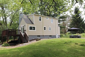 Exterior - Cozy Urban Retreat (Freeville)
