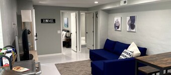 Newly Updated / Sam Hughes / 2 BR 1 BA / U of A