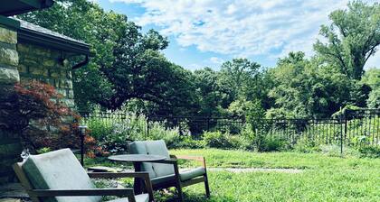 Vacation home just 15 minutes drive to T-Mobile Center