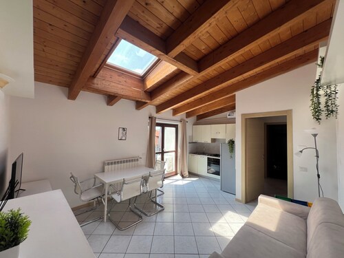 BIG Mansard Goldoni [Duomo-M4 Lin Airport]